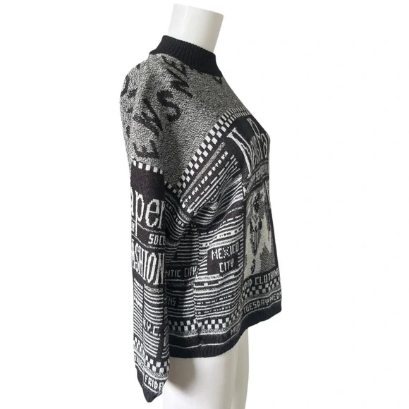 Vintage Newspaper Print Pullover Sweater Crew Neck Metallic Lurex Black White - Picture 4 of 8